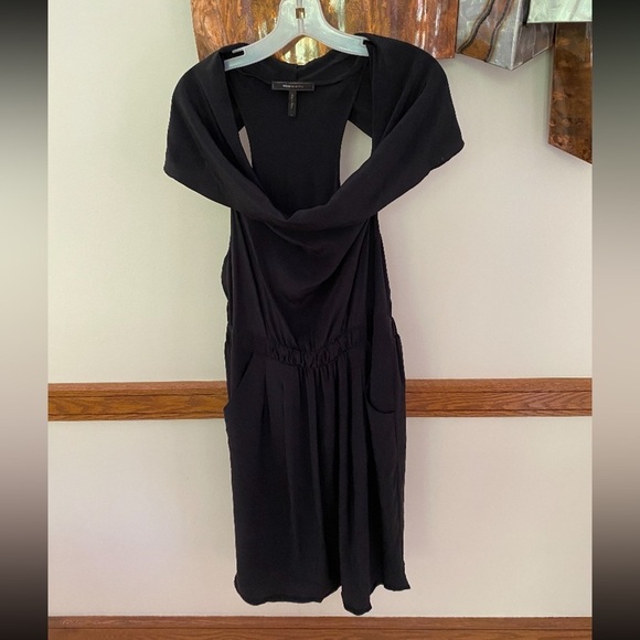 BCBG off the shoulder black dress L - Picture 1 of 8